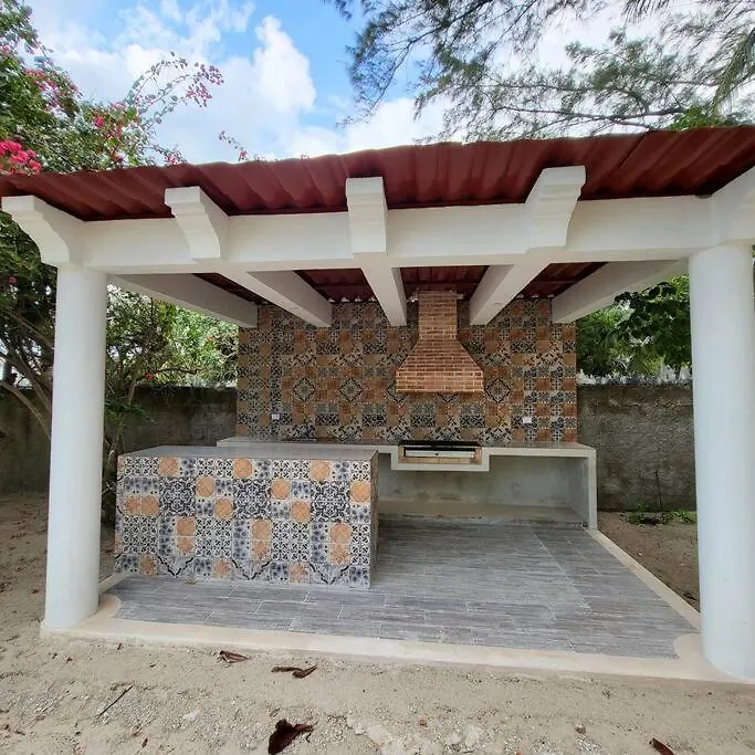Marysol Beachfront Next To Nomads D6 Isla Mujeres Mexico